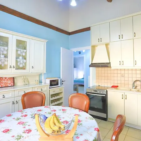 La Casa Del Postino * Kassiopi