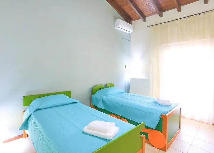 La Casa Del Postino
